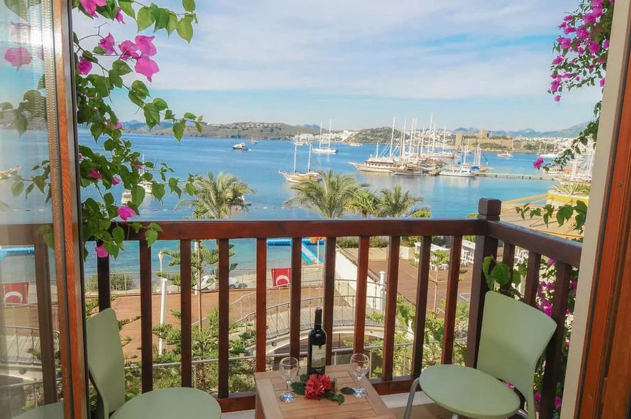 DIAMOND _SHABAVIZ (7).jpg